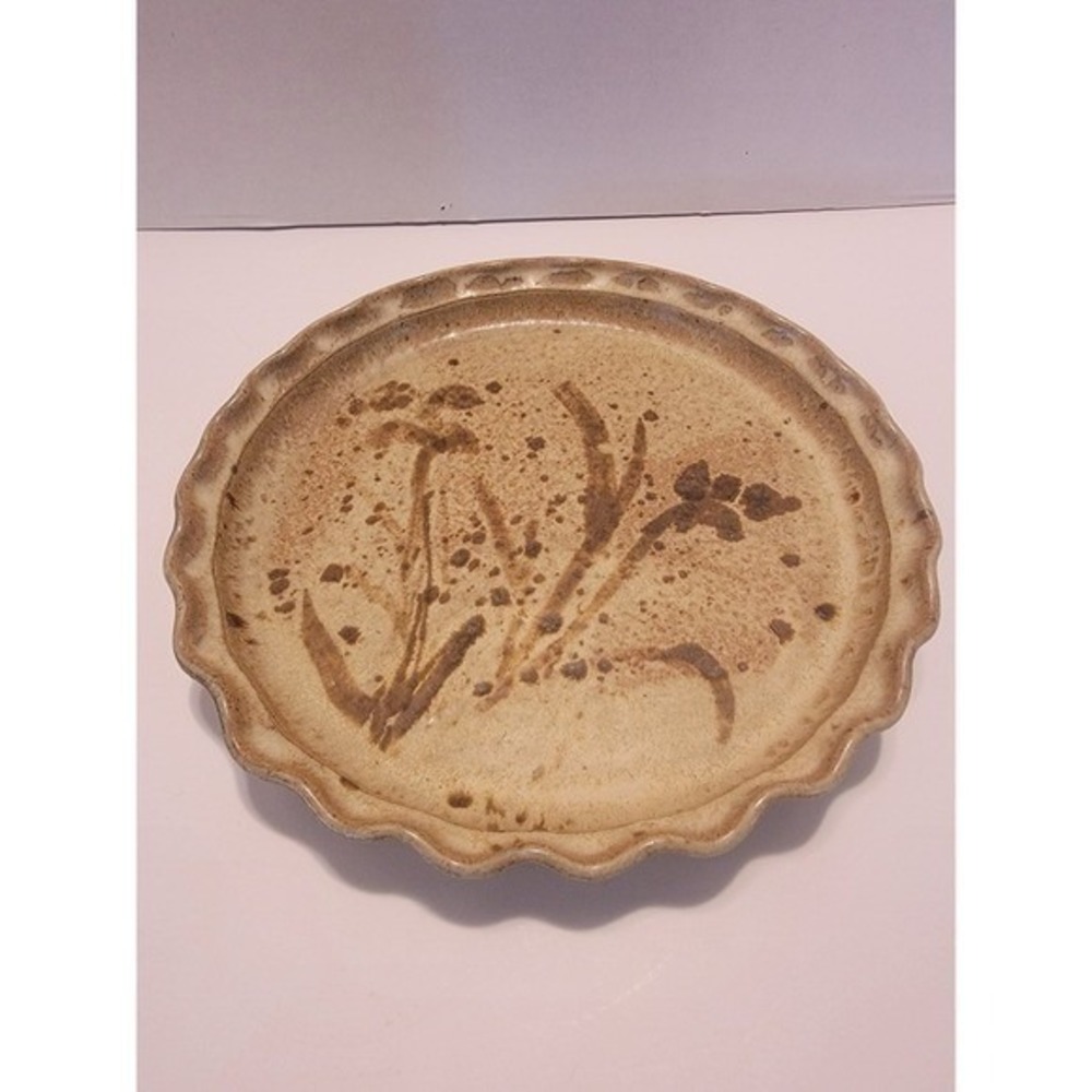 Vtg Hand Thrown Pottery Fluted Pie Plate Dish Abstract Pattern Speckled KT OOAK